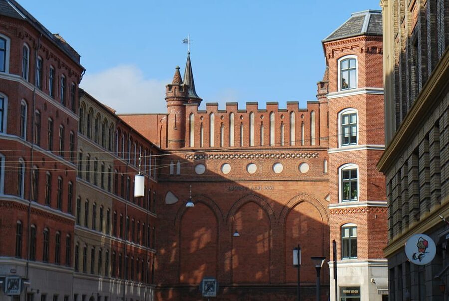 Copenhagen: Politically Incorrect Beer Tasting Walking Tour - Why Vesterbro makes a good beer tour setting
