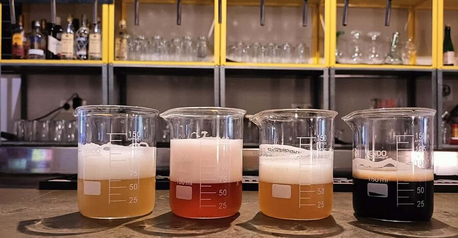 Craft Beer Tasting and tapas in Valencia - Arriving at Olhops on Calle Sueca 21