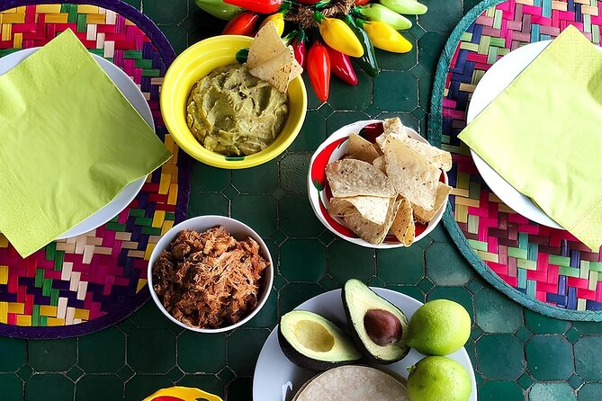 Day of the Dead Night in Xochimilco: Dinner & beer tasting - Pacing is the main risk
