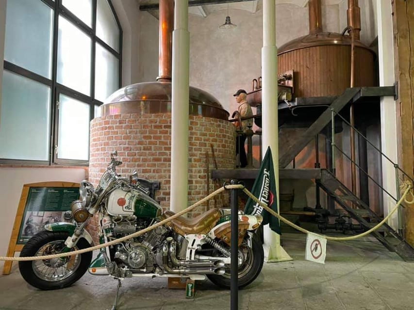 Day trip to Pilsner Urquell brewery - The drive from Prague to Plzeň