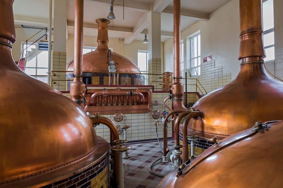 Day trip to Pilsner Urquell brewery and Bohemian glassworks - Transport, timing, and physical demands