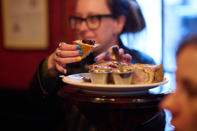 Devour London Historical Pub Tour:Traditional British Food & Ales - Food, drinks, and dietary limits
