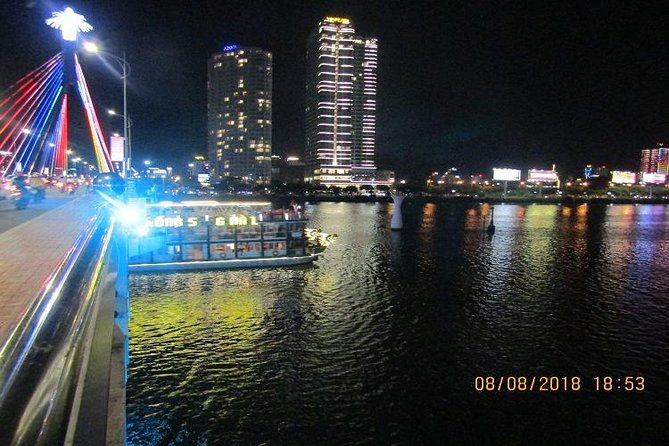 Dragon Cruise by Romantic Yatch: Tasty Beer/Flower/Cake & Dance - Seating, service, and the upper deck