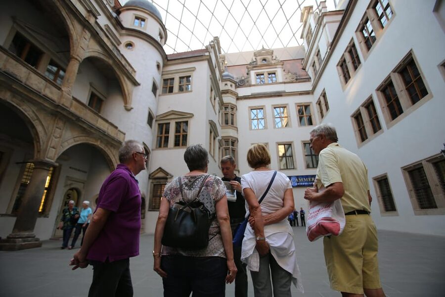 Dresden: Guided Tour with Beer Tasting - Freiberger Schankhaus and Saxon beer traditions