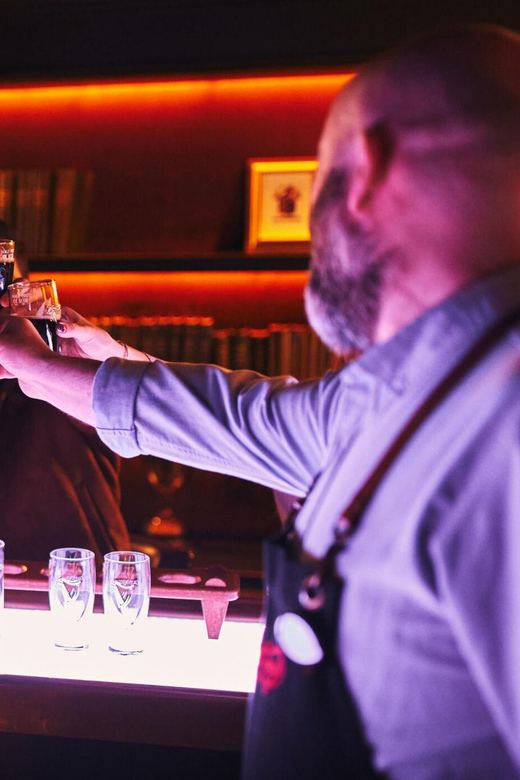Dublin: Guinness Storehouse Connoisseur Experience - Finishing with Dublin from the Gravity Bar