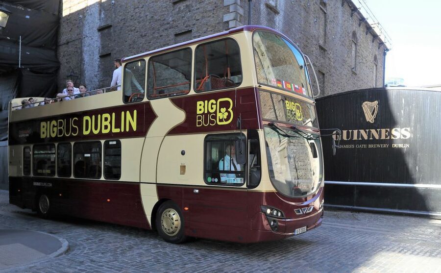 Dublin: Guinness Storehouse Ticket & Hop-on Hop-off Bus Tour - What you see on the central Dublin loop