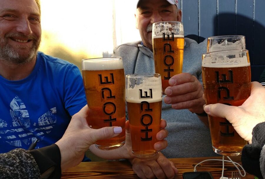 Dublin: Howth Coastal Craft Beer and Seafood Tour - Meeting your guide at Howth Station