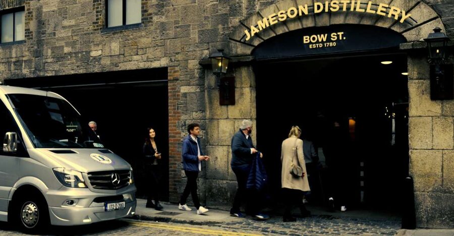 Dublin: Jameson and Guinness Private Tour with Transfers - A private route through Dublin’s drinking traditions