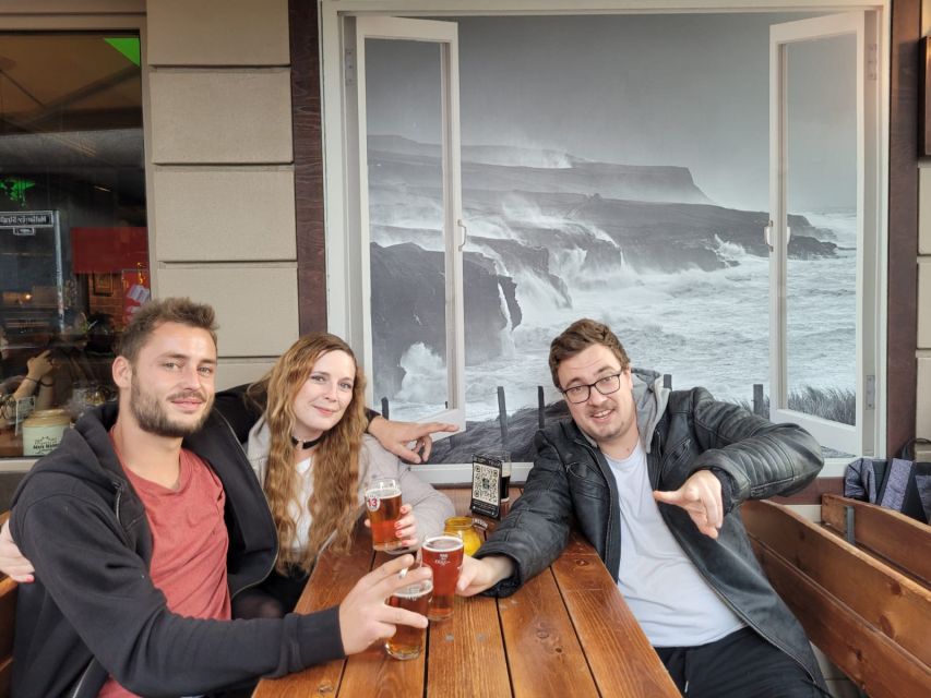 Düsseldorf: Guided Beer Tour with 4 Beers & a Flexible Route - Should you book the Düsseldorf beer tour?