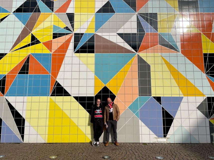 Düsseldorf: Guided Old Town Tour with Beer Break - The Beer Pause and Local Brewery Culture