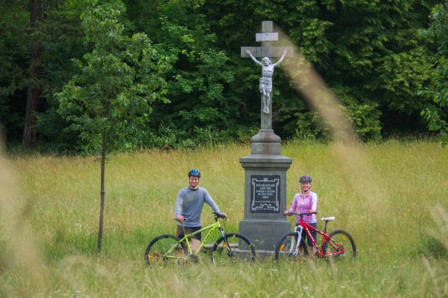 E-Bike Day Trip: Visit a Roman Castle and Taste Craft Beer - E-bike equipment and the physical effort