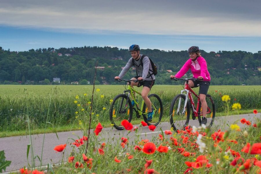 E-Bike Day Trip: Visit a Roman Castle and Taste Craft Beer - The river paths from Prague to Karlstejn