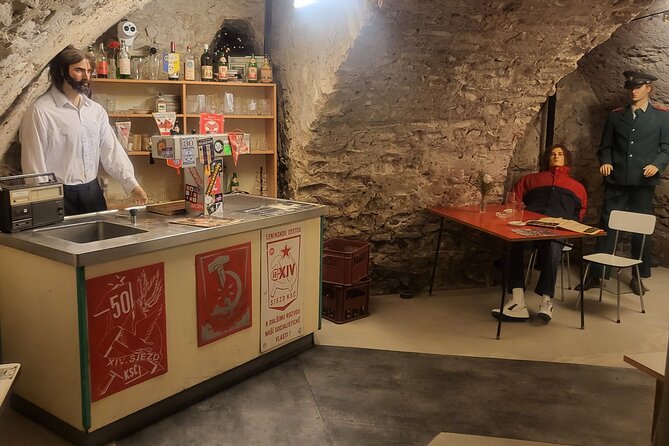 Enjoy 3 beers in Czech Beer Museum - Reading your way through Czech brewing history