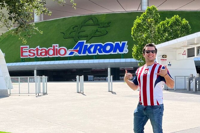 Experience Chivas Match and Beers in Guadalajara with Ticket - Meeting at Oxxo Minerva three hours before kickoff