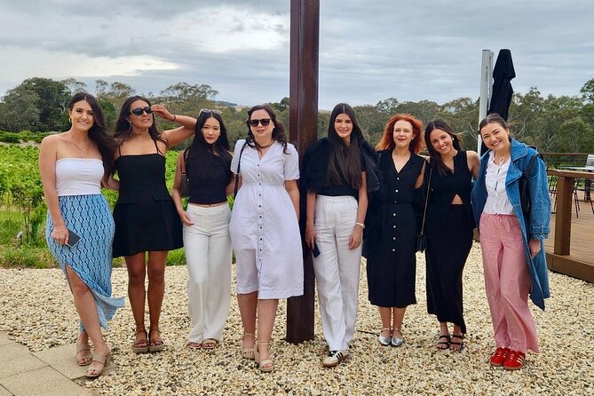 Experience Hahndorf & Barossa: Gourmet lunch, Wine, Beer & Treats - Choosing the second winery