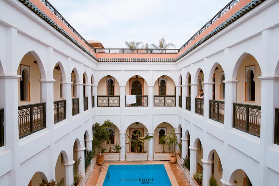 Fez Nights: Tasting Moroccan Wine, Beer & Traditional Dinner - Moroccan wine, beer, and the value of tasting locally