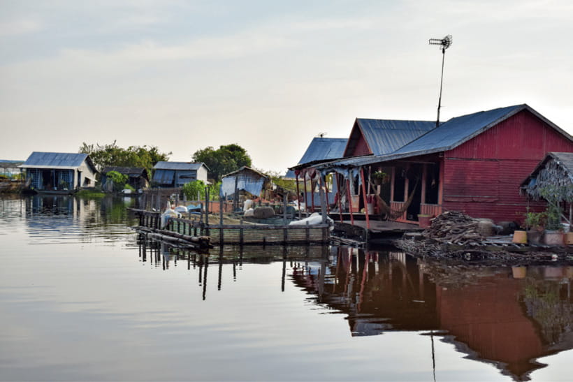 Floating Village Tour with Khmer Meal & Beer - The Tonle Sap sunset boat at 5:30 PM
