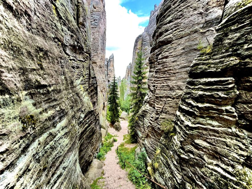 From Prague: Hike, Castle and Brewery in Bohemian Paradise - Leaving Prague in a nine-seat van
