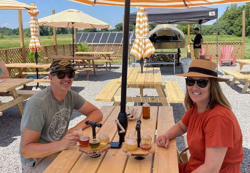 Gananoque: Helicopter Tour with Craft Brewery Stop and Lunch - Pizza, beer, and a useful break