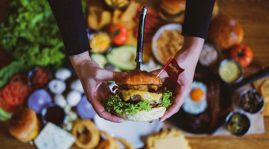 Gdansk: Legendary Burger and Zywiec Beer at Hard Rock Cafe - Key points to know before you book