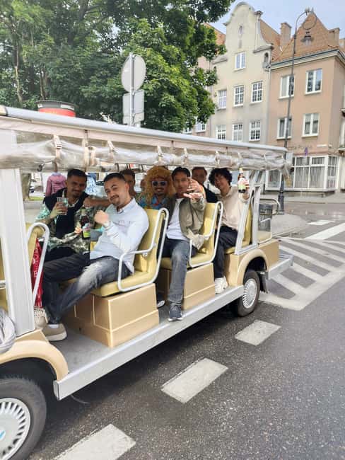 Gdansk: NO LIMIT BEER City Tour by Golf Cart Private/Shared - The Crane, Soldek, and Gdansk’s port