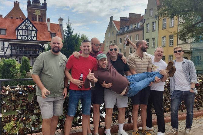 Gdansk: NO LIMIT BEER City Tour Sightseeing by Buggy Golf Cart - The Motlawa River and Mary’s Church