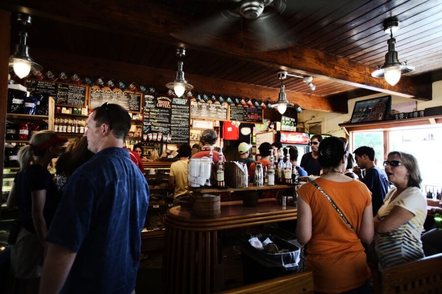 Gdansk: Polish Beer Tasting Tour - The first stop: a 330-milliliter popular Polish beer