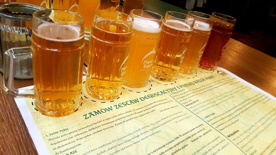 Gdansk Private Polish Beer Tasting Tour at Best Pubs & Bars - Food pairings, from lard-topped bread to Polish mains