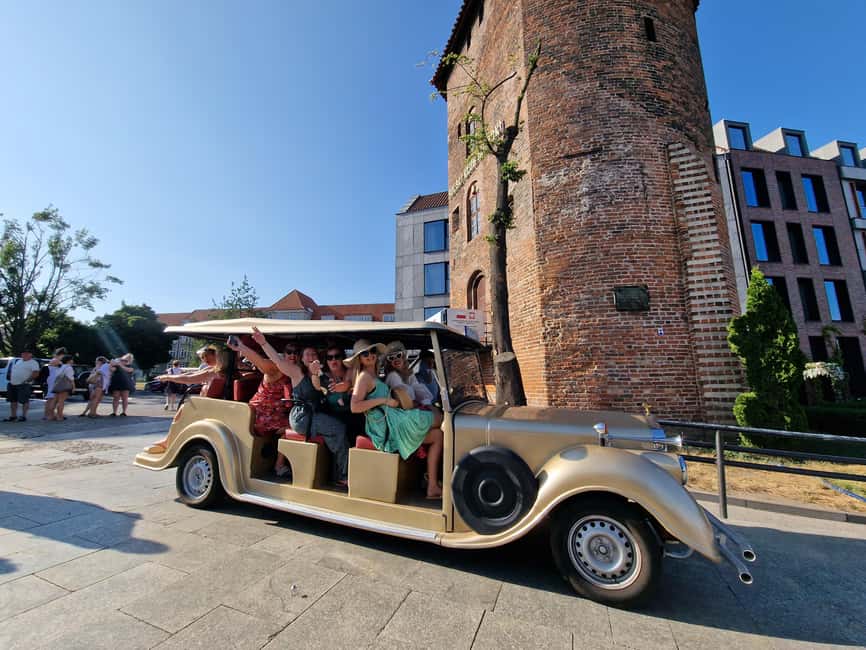 Gdansk:UNLIMITED beer incl. City Tour By Golf Cart - How the timing changes the experience