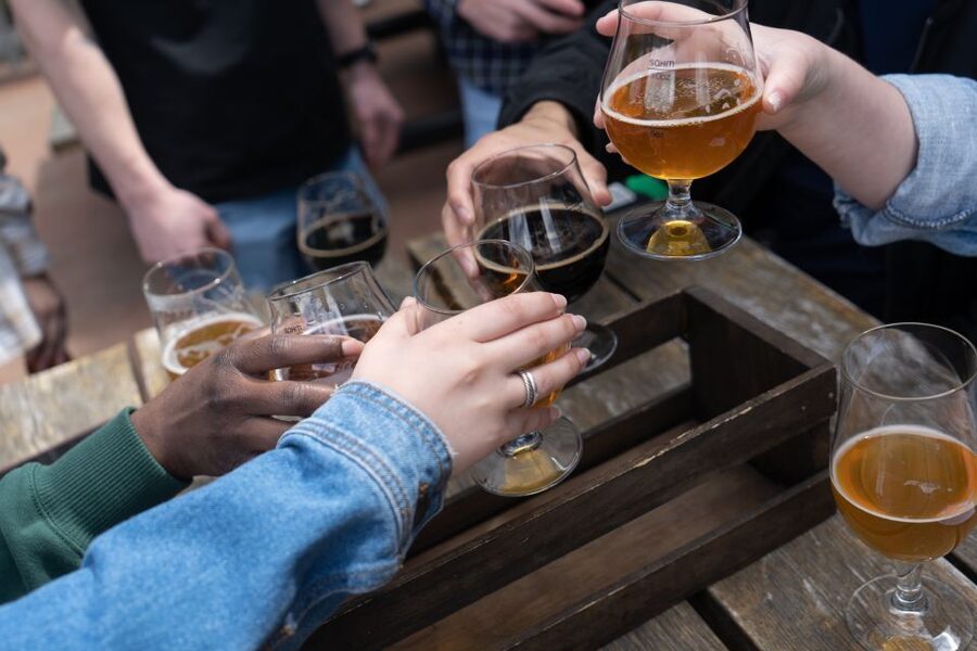 Gettysburg: Beer, Wine, and History Guided Walking Tour - Key points at a glance