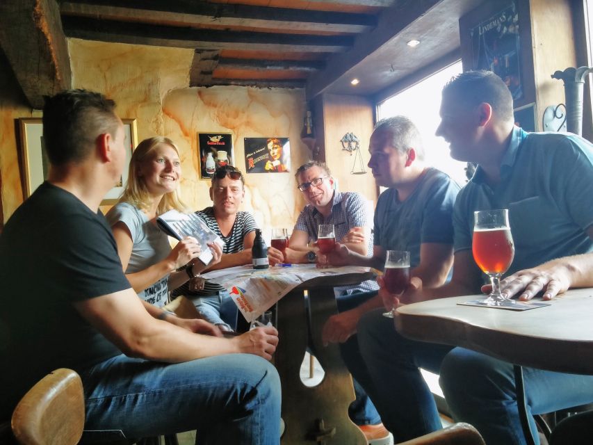 Ghent: Brewery visit + Beer Tasting tour with a Young Local - Starting with a blonde beer and a lesson in brewing