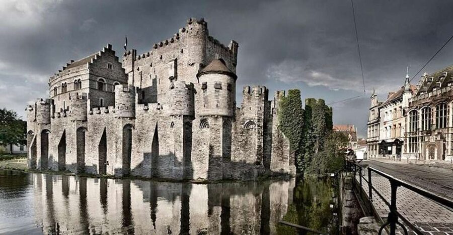 Ghent Walking Tour with Optional Add-ons: Boat & Beer - The Belfry and the city’s public face
