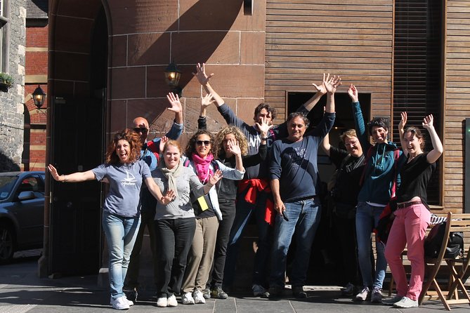 Glasgow: Pubs & History Walking Tour with Beer Tasting - Starting at George Square