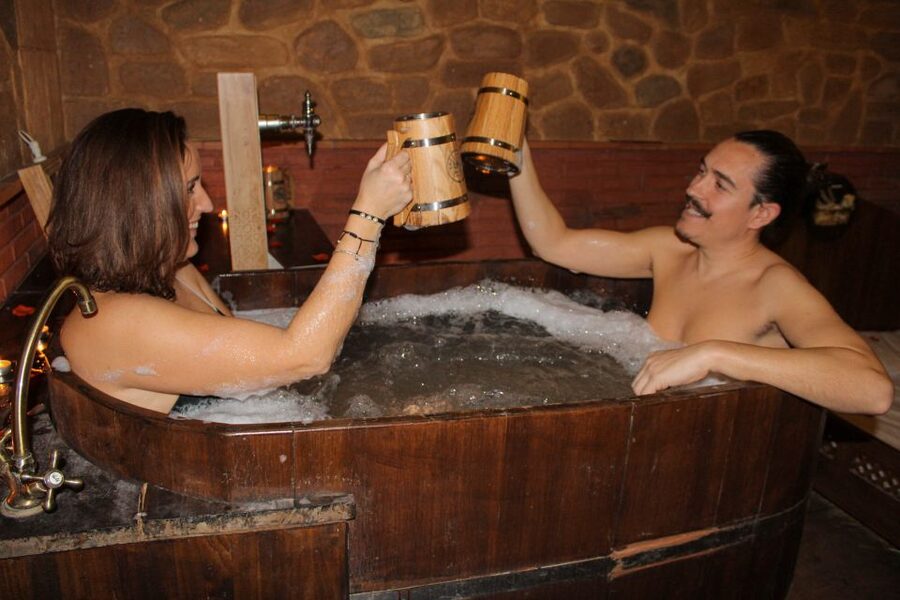 Granada: Beer Spa Experience with Tastings and Snacks - Starting in the wooden beer jacuzzi
