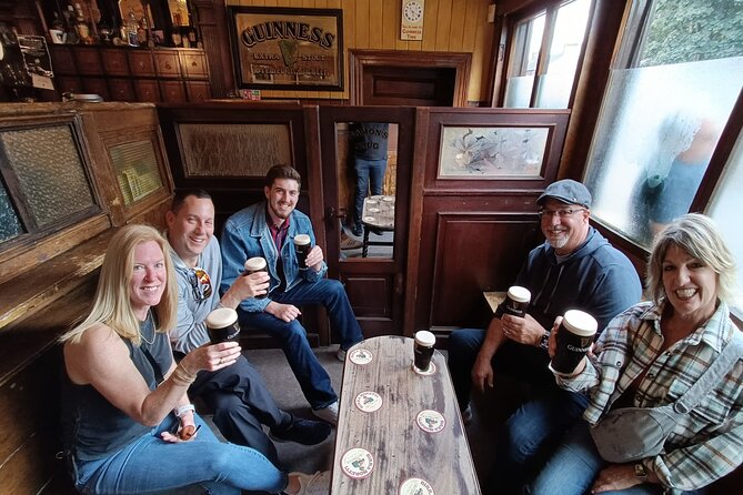 Guinness Storehouse: Entry ticket + Perfect Pint Pub Tour - Seeing Dublin from the van and on foot