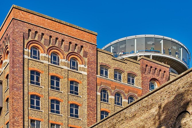 Guinness Storehouse Ticket and Big Bus Dublin Hop-on Hop-off Tour - Trinity College, Temple Bar, and Dublin Castle