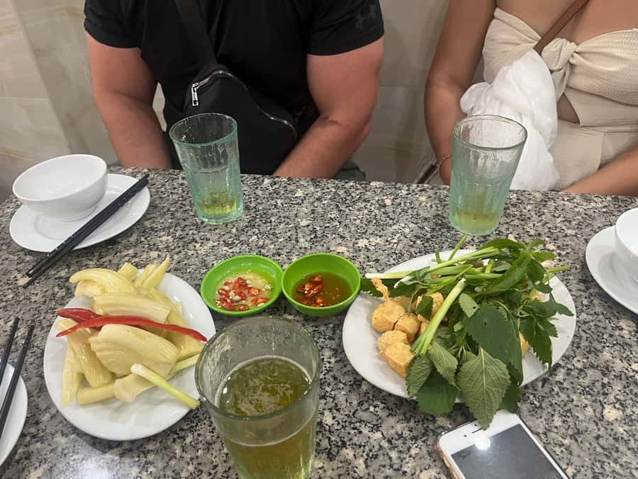 Hanoi Local Fresh Beer and Culinary Tour with Train Street - What the $30 price really covers
