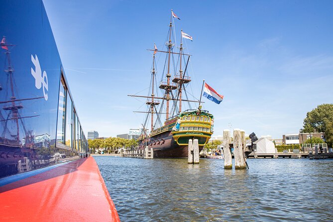 Heineken Experience Amsterdam and Canal Cruise with Snackbox - Two Amsterdam essentials in one afternoon