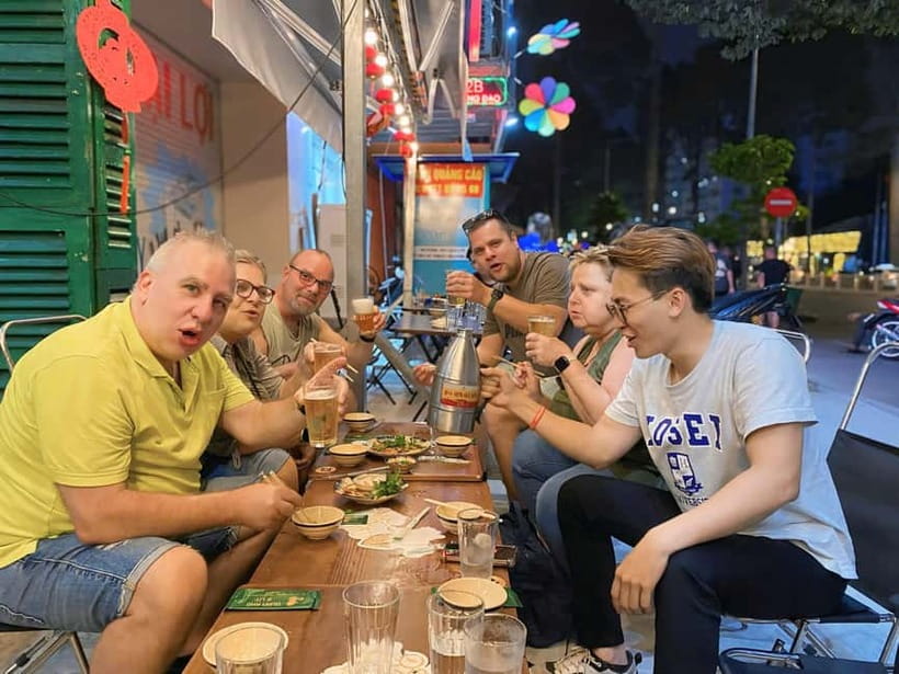 Ho Chi Minh City: Craft Beer and Local Food Tour by Scooter - Who should book this scooter tour?