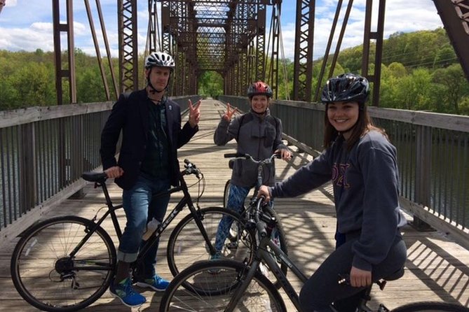 Hudson Valley Craft Brewery Bike Tour - A proper picnic halfway through