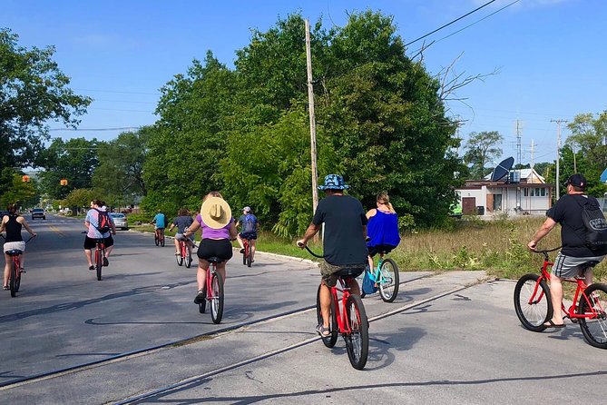 KaBrew: Traverse City's Original Kayak Brewery Tour Experience - Flatbread and craft beer at The Filling Station