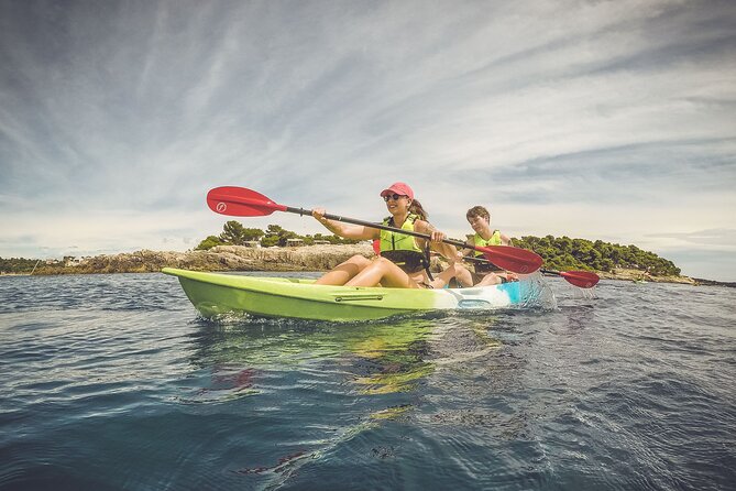Kayak tour in Pula to Valley of Tears/free drinks+photos included - Beer, water, and the value of the $60.49 price