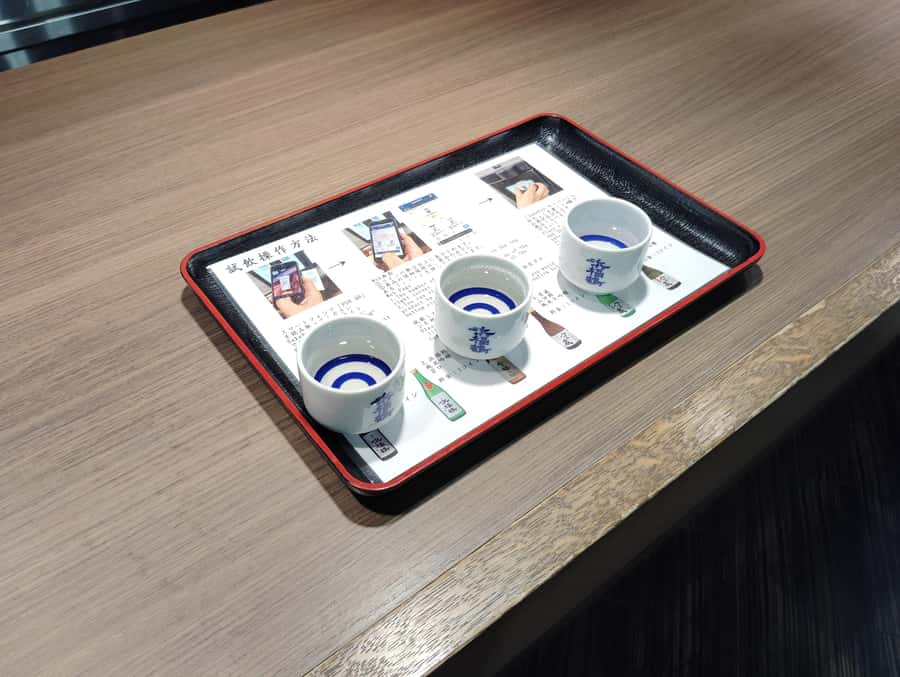 Kobe: 3-Hour Sake Breweries Tour with Special Tasting - Comparing traditional and modern brewing