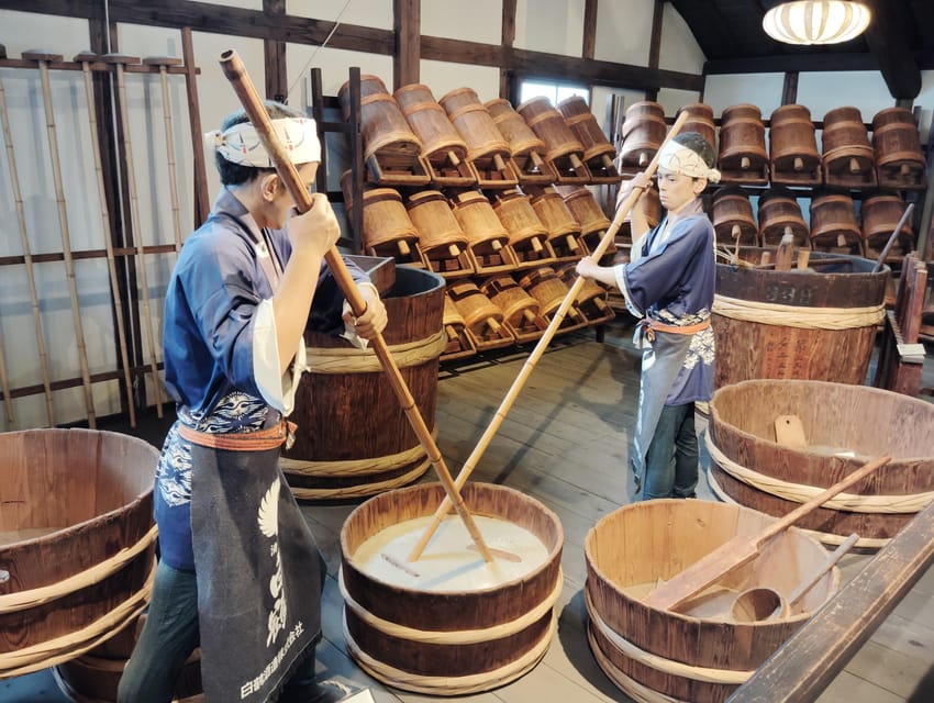 Kobe: 5 Sake Breweries Tour in a Day - The sushi lunch break