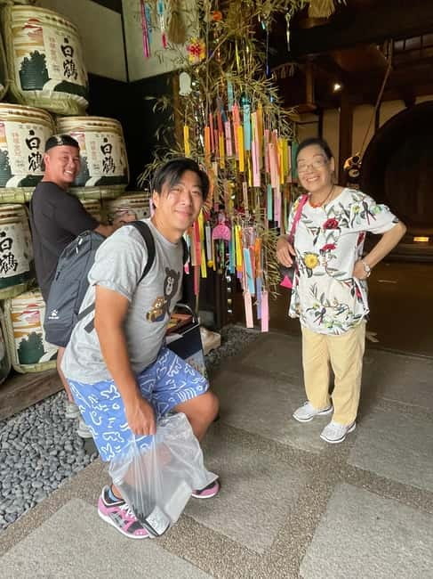Kobe: Guided Sake Breweries Tour with Tastings - Kobe Shushinkan and Fukuju sake