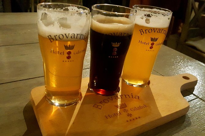 Krakow: Private Polish Beer Tasting Tour with a Beer-Expert - The 2-hour route: seven beers and two Old Town venues
