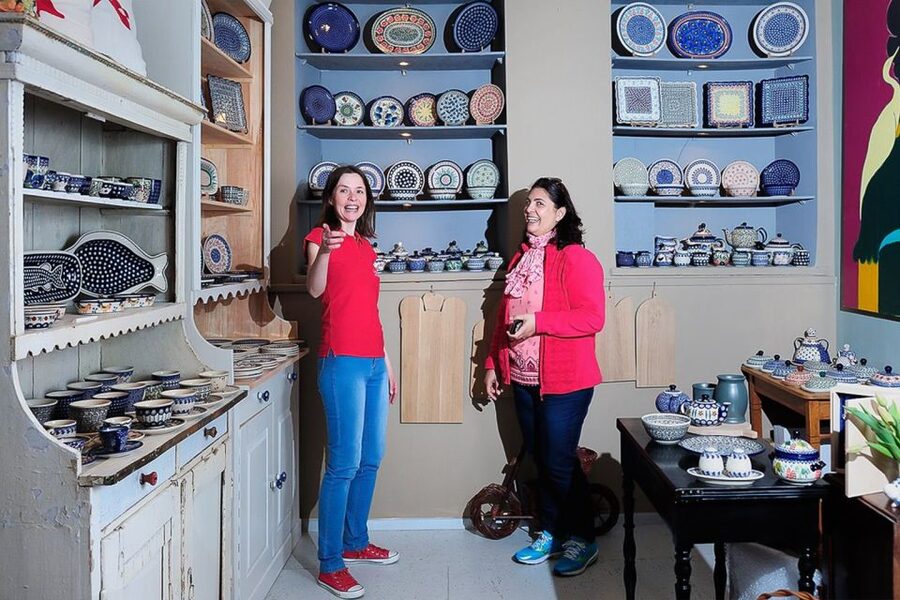Krakow: Private Shopping Tour with Snacks and Beer Tasting - What $175 per person gets you
