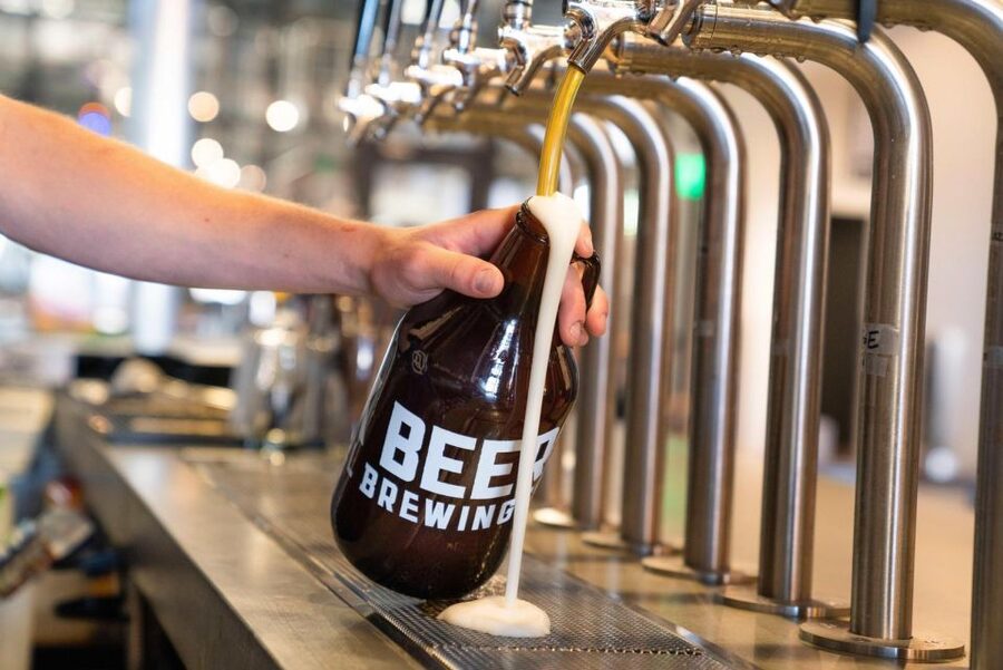 Lancaster: Downtown History and Craft Beer Walk - Starting at the colonial square