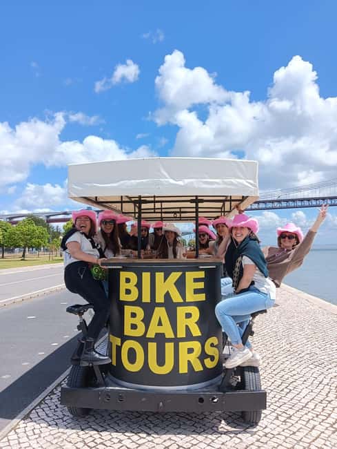 Lisbon: 1-Hour Beer Bike Tour with Draft Beer & Sangria Ride - Booking and arrival tips