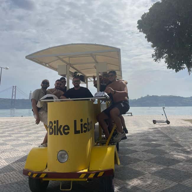 Lisbon: 1-Hour Beer, Sangria or Wine Bike Sightseeing Tour - Belém Tower and the Monument of the Discoveries
